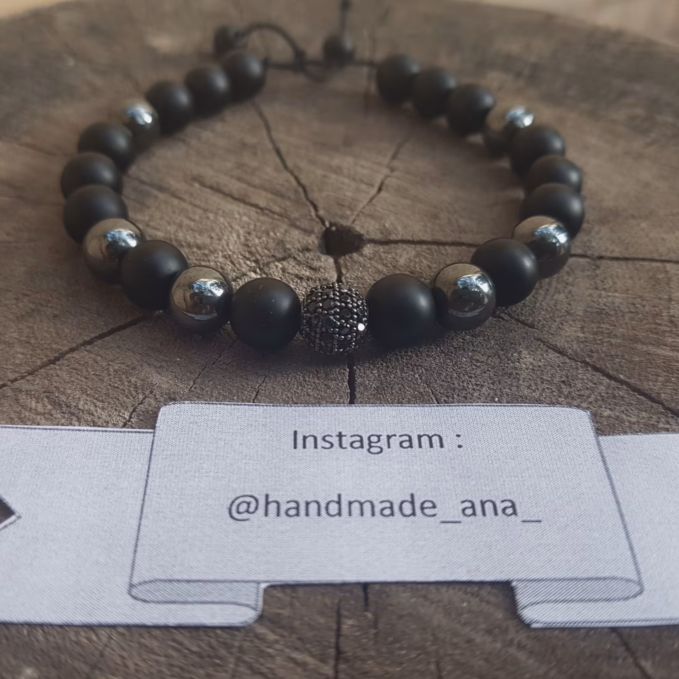 دستبند انیکس