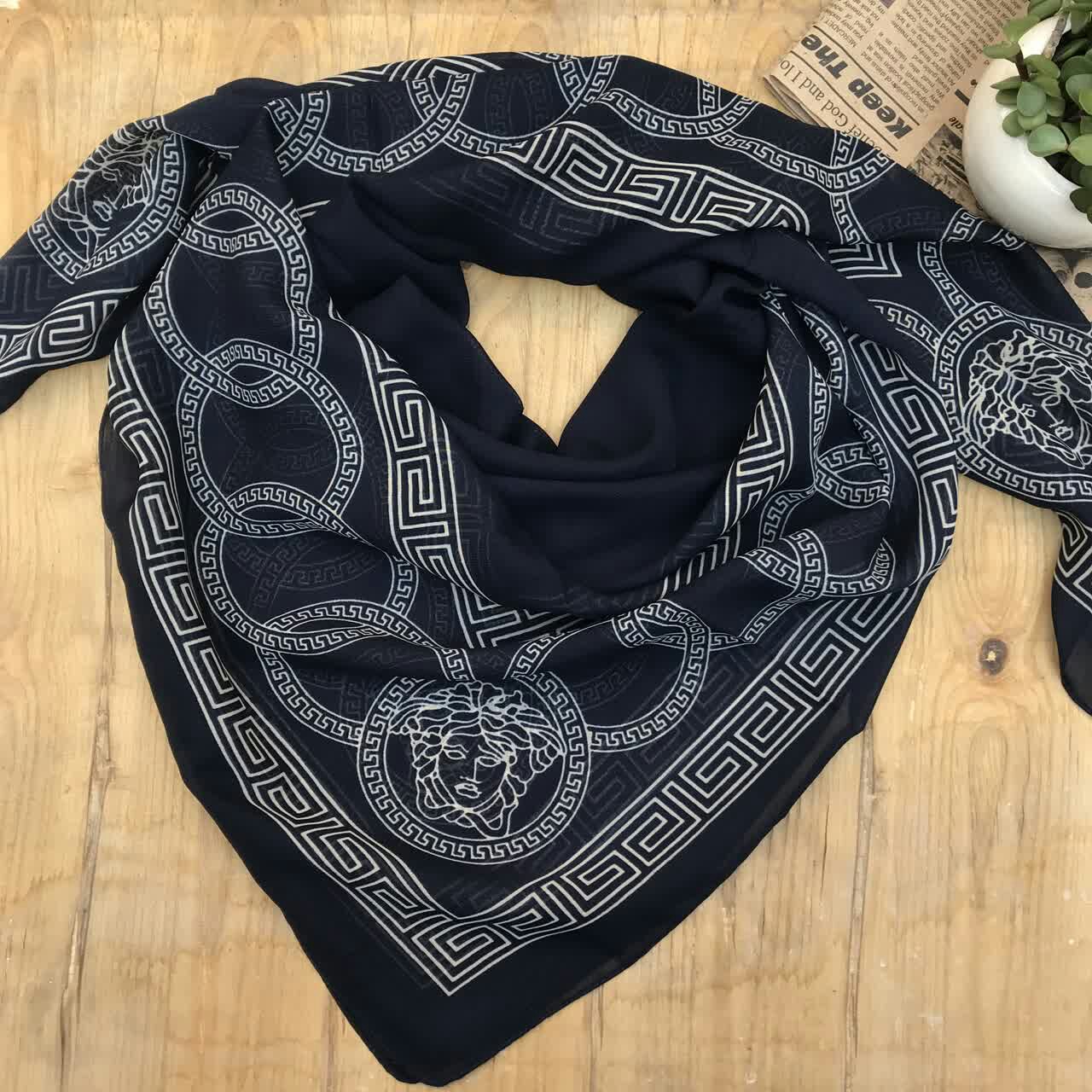 روسری حریر طرحدار ( سه طرح )