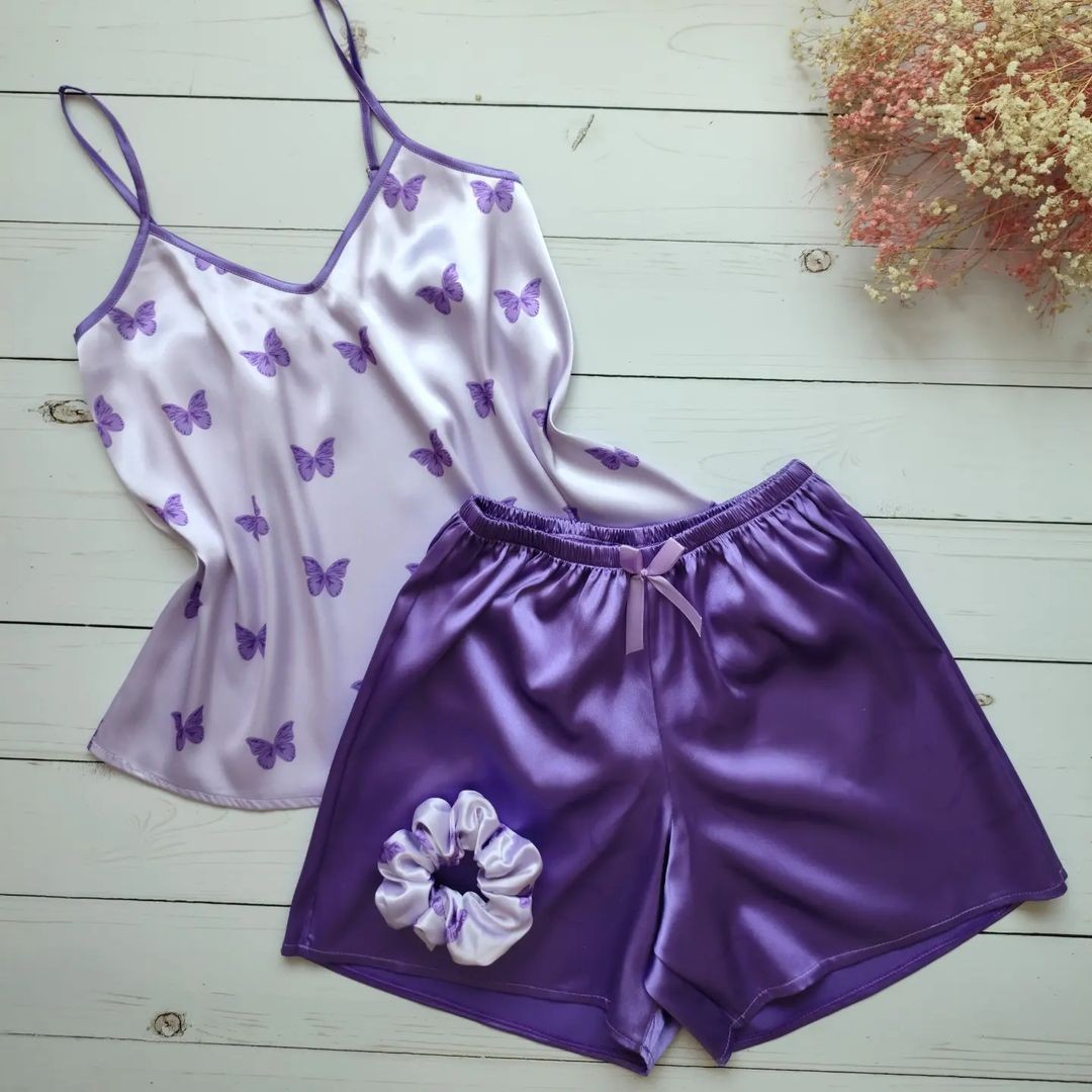 تاپ و شورتک ساتن پروانه ای دارای سایزبندی
