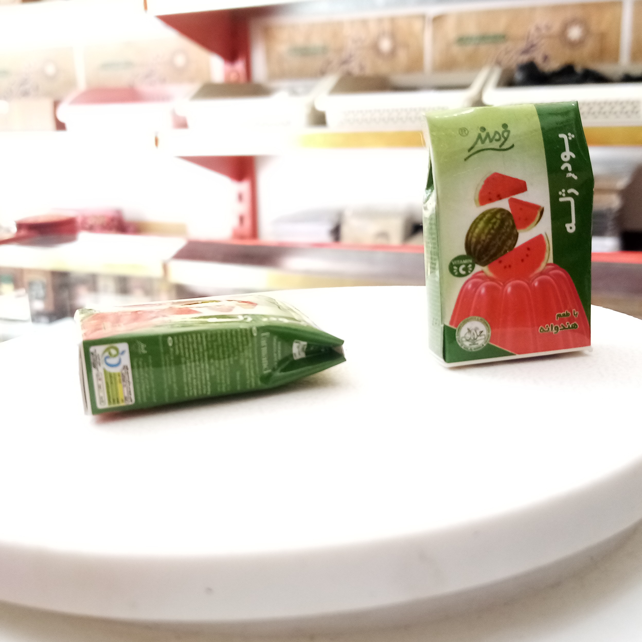 مگنت یخچال طرح پودر ژله هندوانه