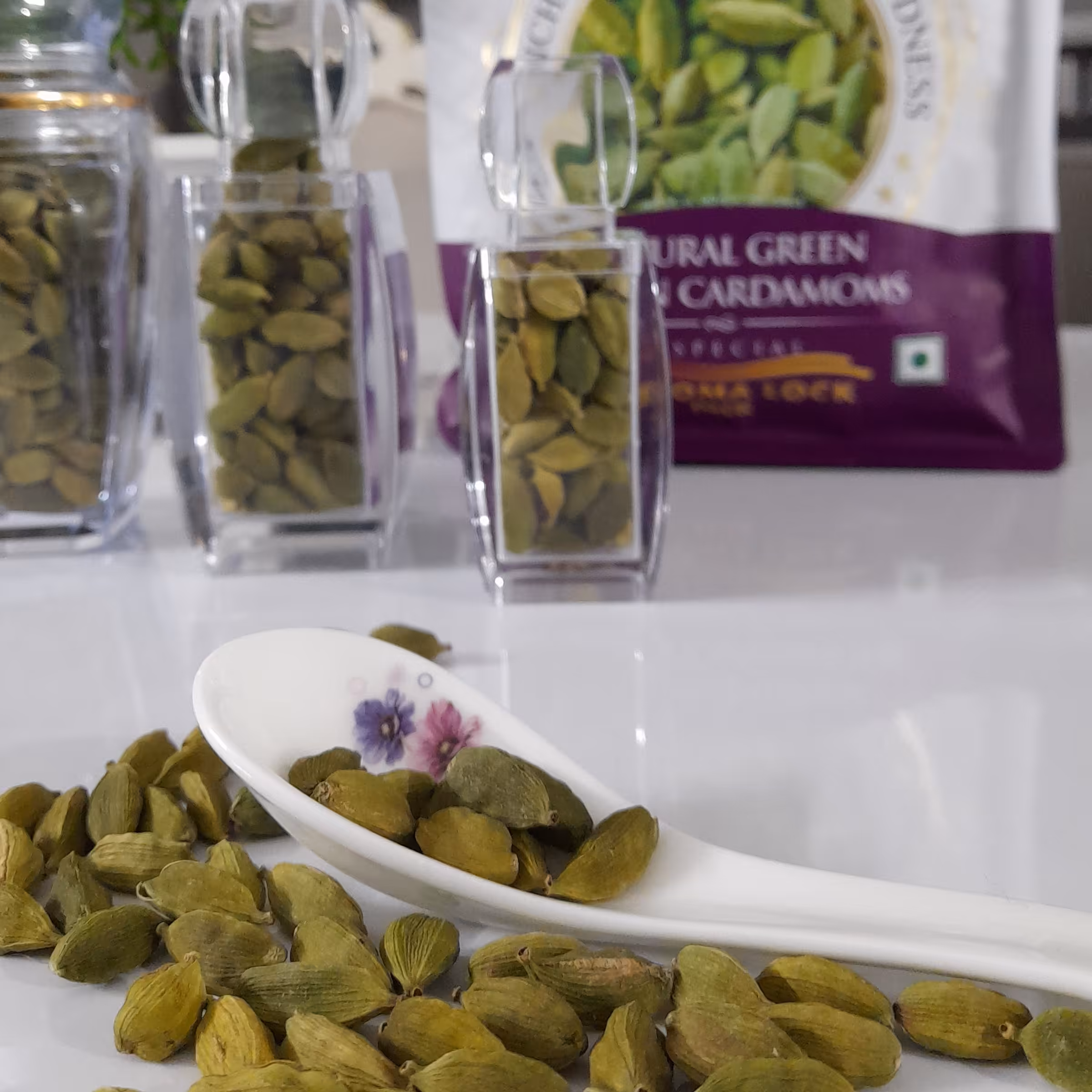 هل اکبر بنفش