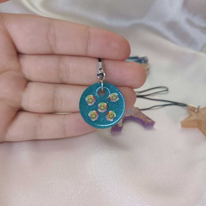 آویز موبایل رزینی