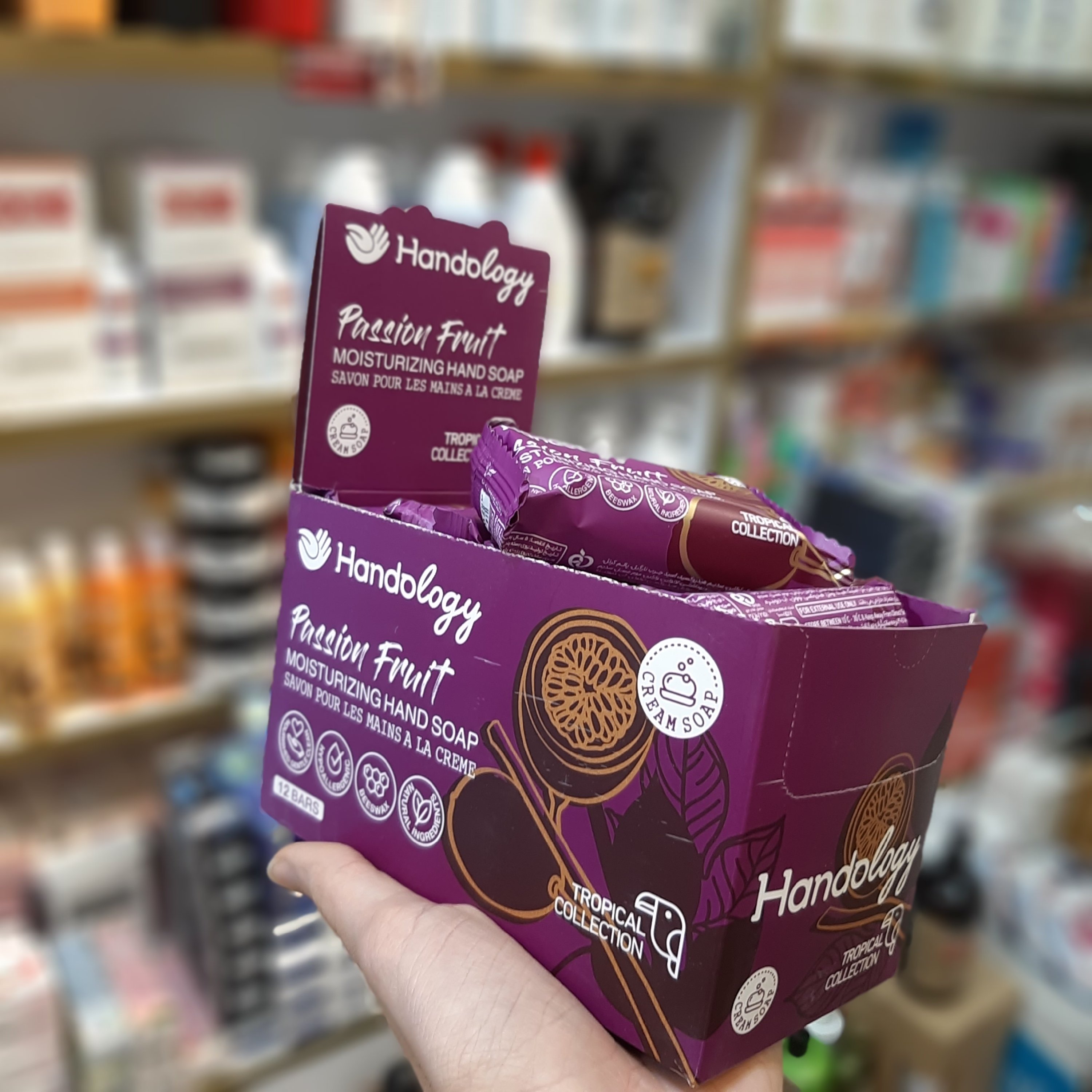 پک12عددی صابون هندلوژی رایحه پویزن فروت(دراگون فروت)