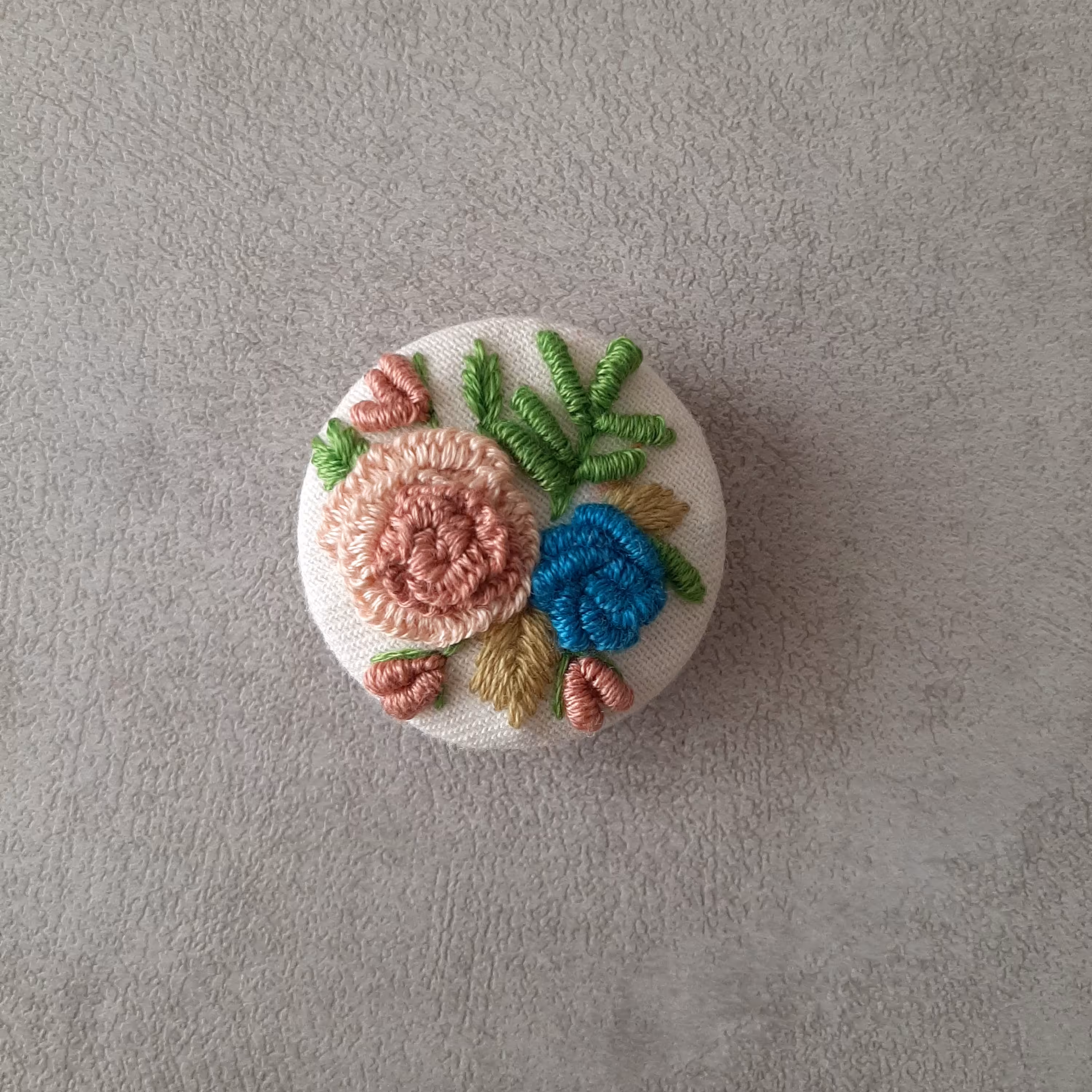 مگنت گلدوزی مینیاتوری بافتنی یخچالی