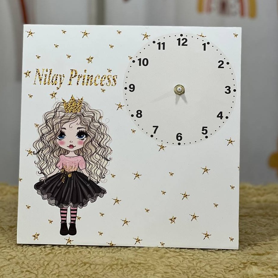 ساعت چاپ با طرحهای متنوع دخترانه و پسرانه جنس ام دی اف و طلق چاپ با کیفیت تضمینی بهمراه عقربه و موتور ساعت کامل