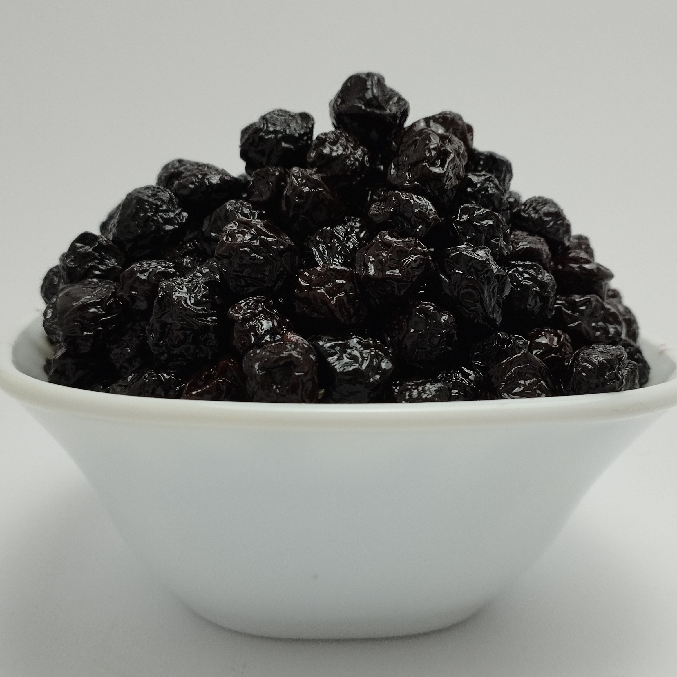 آلبالو خشک سیاه ( 200 گرم )