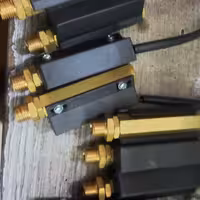 گیج مدادی فابریک پژویی مخصوص پژو وسمند مدل پایین 