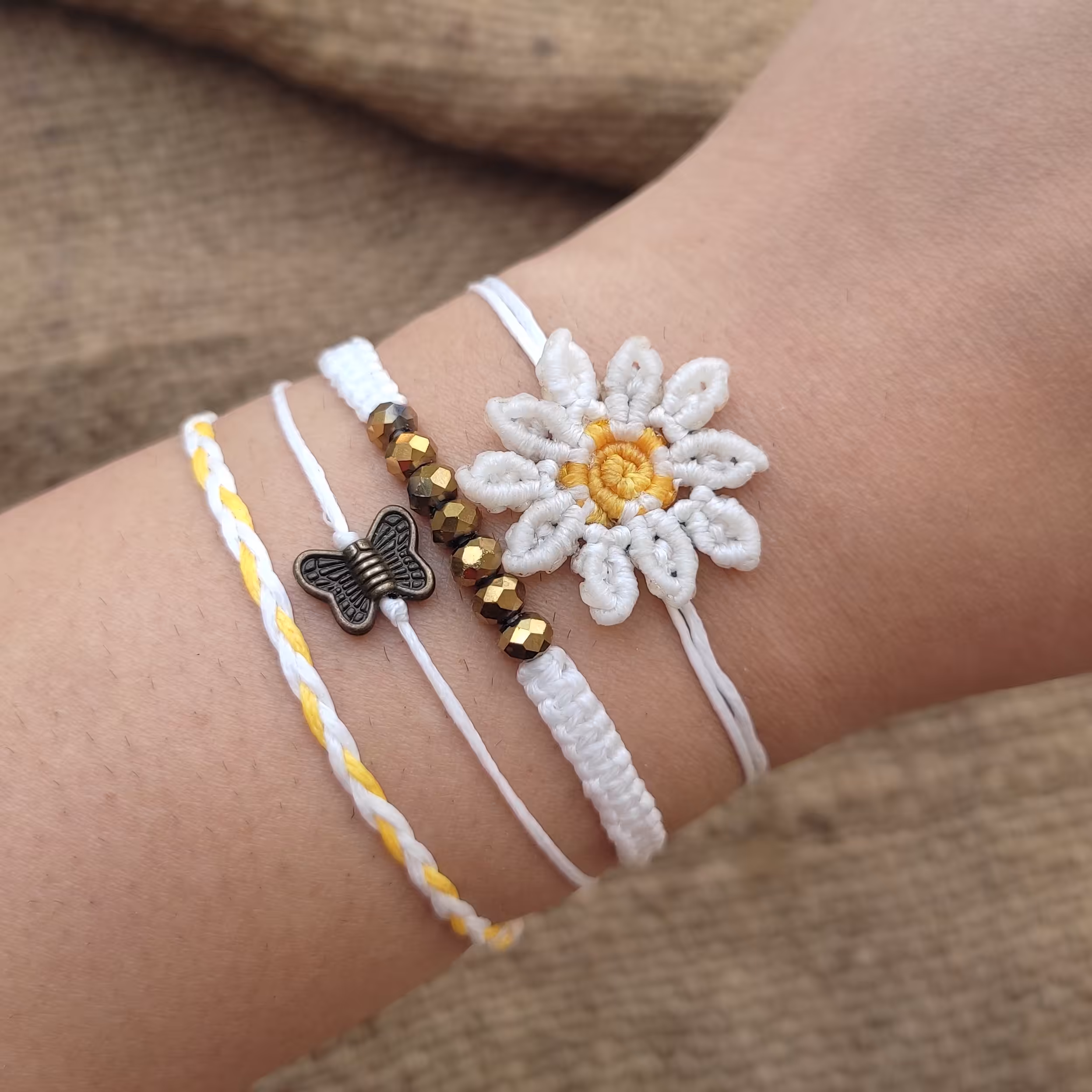 دستبند دوستی دستبند بابونه شیک 