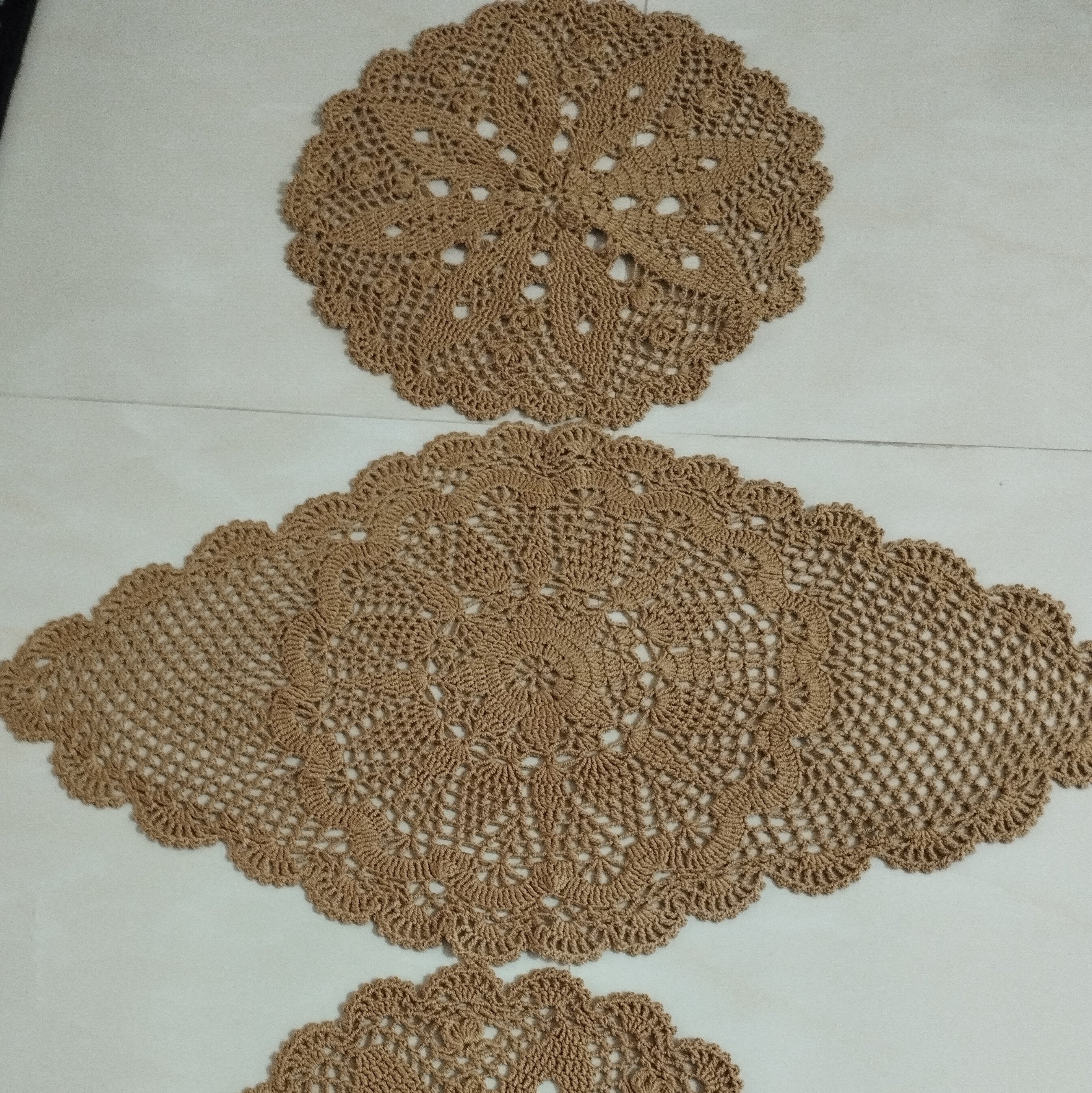 عسلی ورومیزی