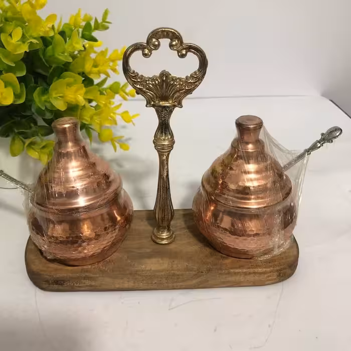 بانکه های مسی قاشق داربا زیری چوبی  برای جای عسل و مربا و....