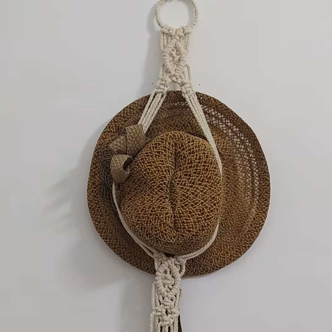 نگهدارنده کلاه مکرومه