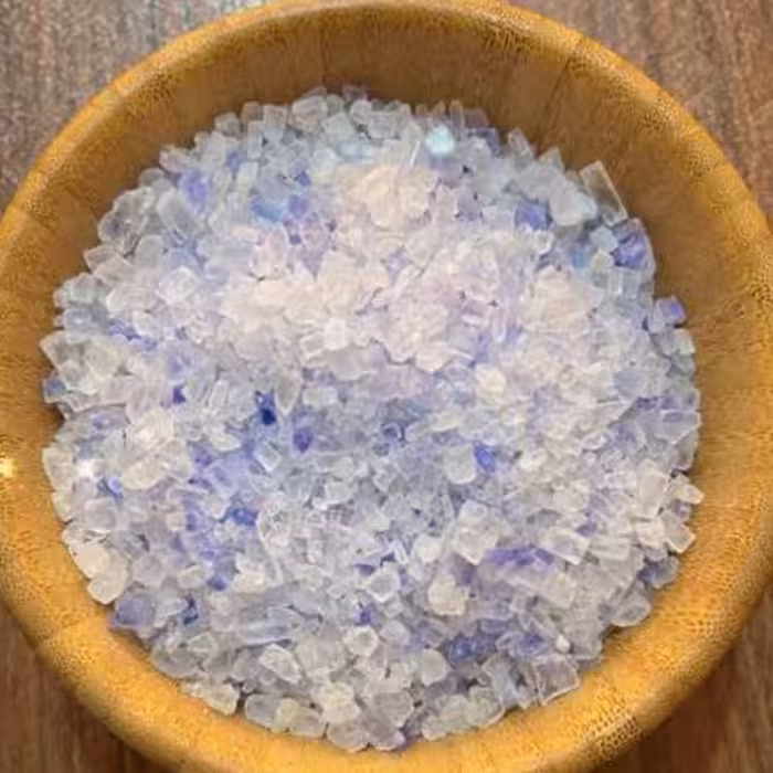 نمک آبی کریستالی یخی بلور شفاف درجه یک