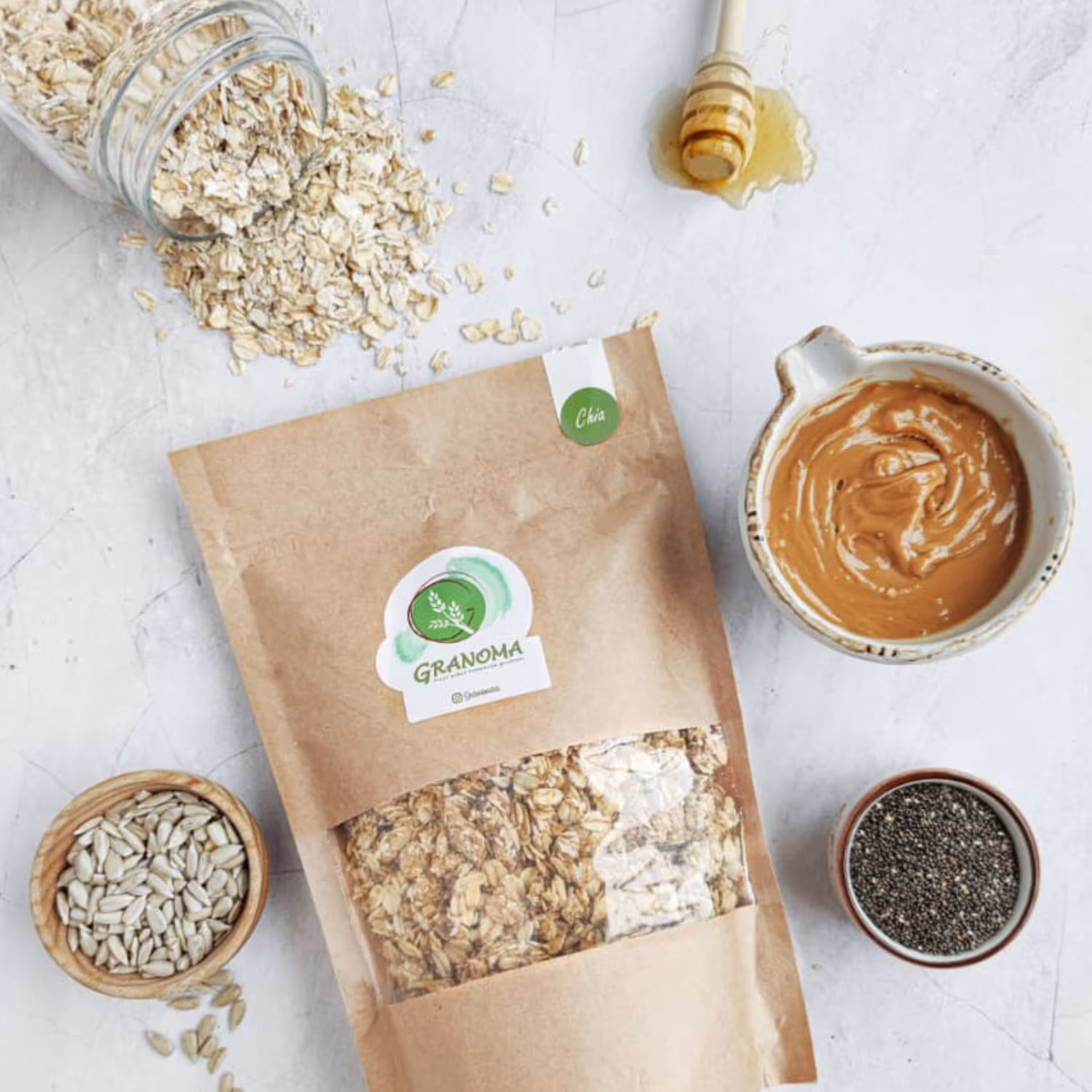 گرانولا چیا پاکت 500 گرمی (بر پایه جودوسر-دانه چیا و کنجد- عسل -بدون قند افزوده)