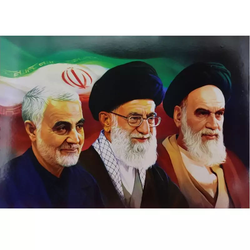 11025002-شاسی 35در50 شهید سردار حاج قاسم سلیمانی امام و رهبری