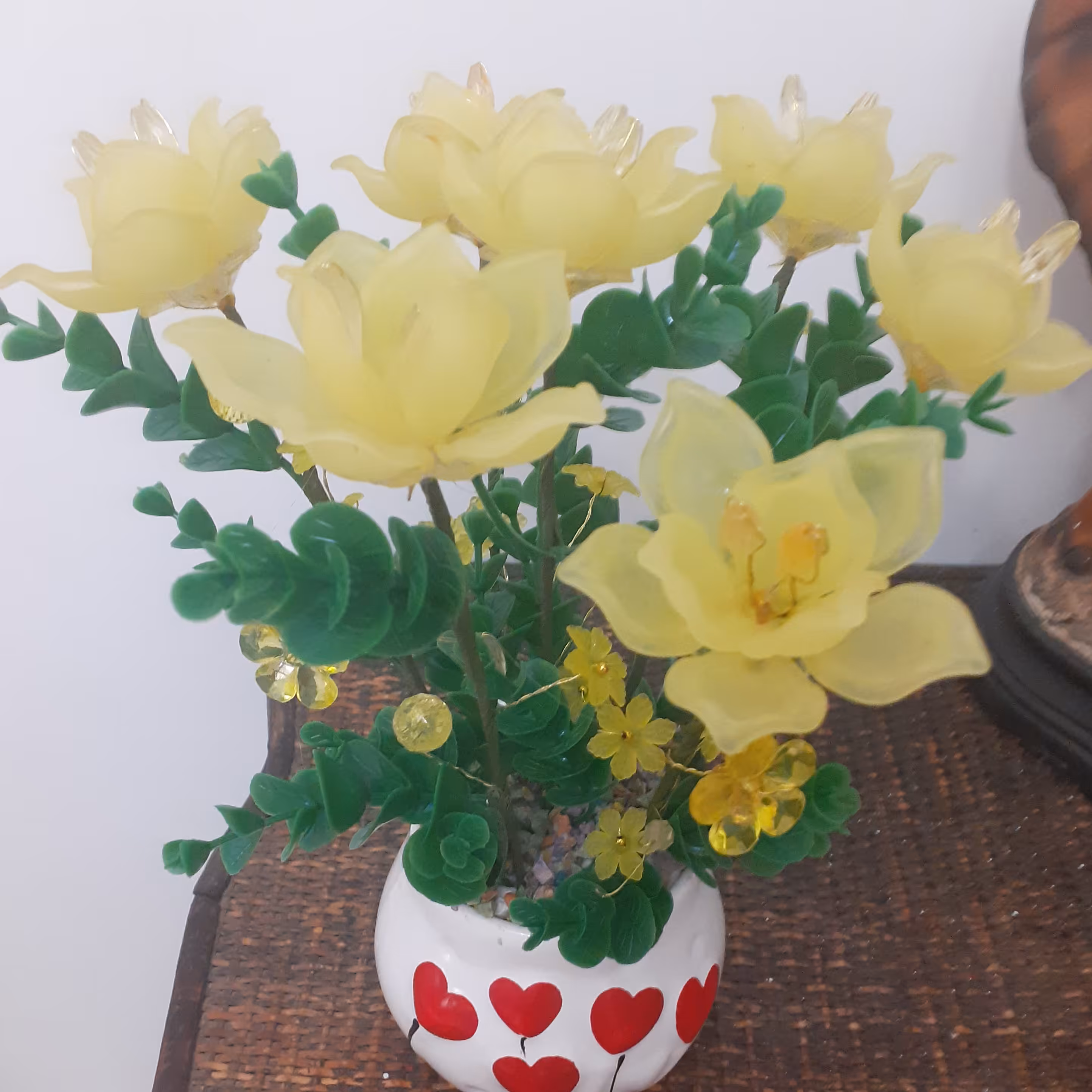 گل زرد رز چینی کریستالی