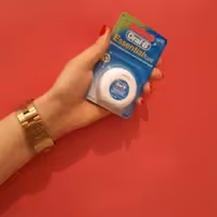 نخ دندان اورال بی