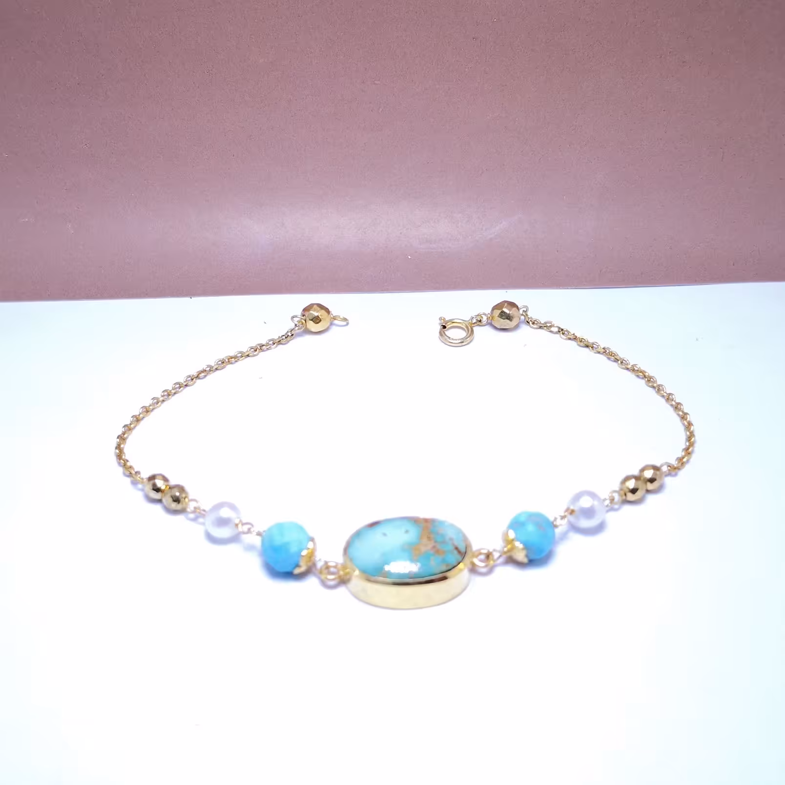 دستبند نقره با نگین فیروزه و مروارید