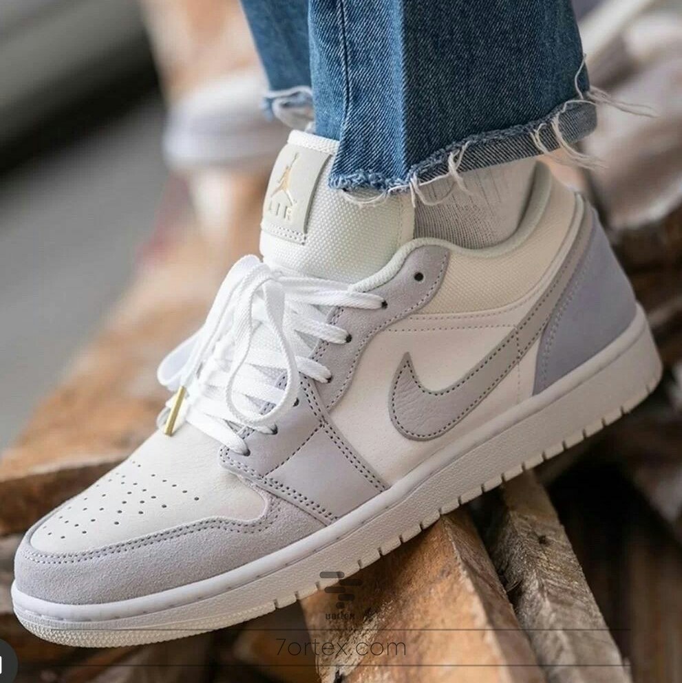 کتونی زنانه نایکی ایرجردن مدل Air Jordan1 Low Paris