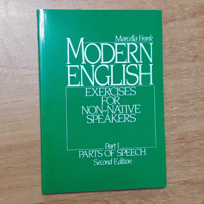 کتاب گرامر زبان انگلیسی مادرن انگلیش Modern English part 1