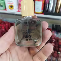 عطر جیبی مردانه نایس مدل Trussardi Uomoحجم 35 میلی لیتر

