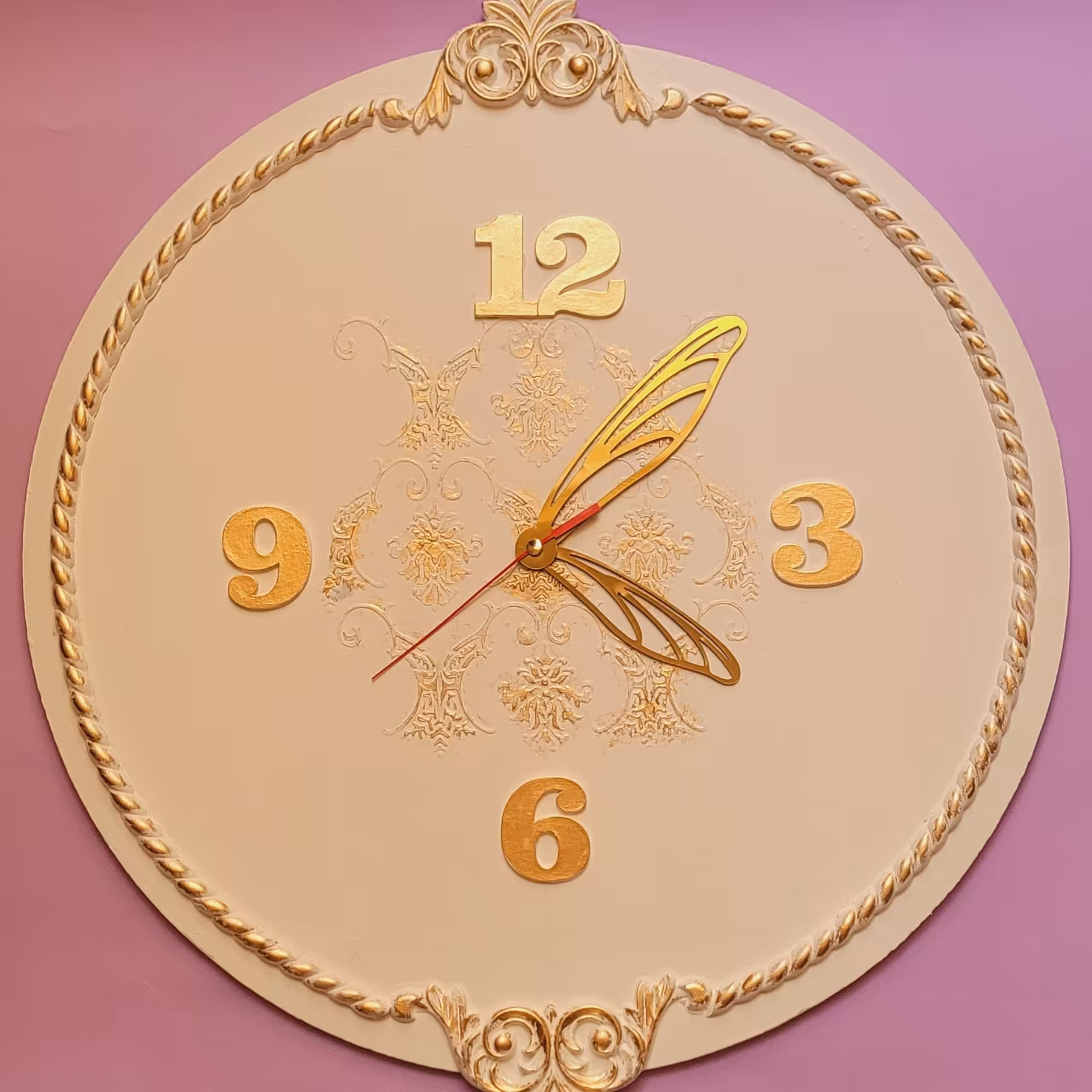 ساعت دیواری قطر 50سانت  سفید مناسب برای پذیرایی و اتاق کار 