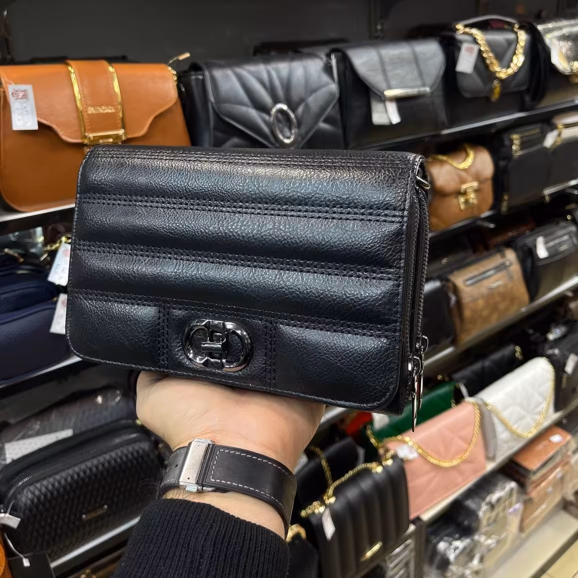 کیف پاسپورتی مدل   زیپ خارجی