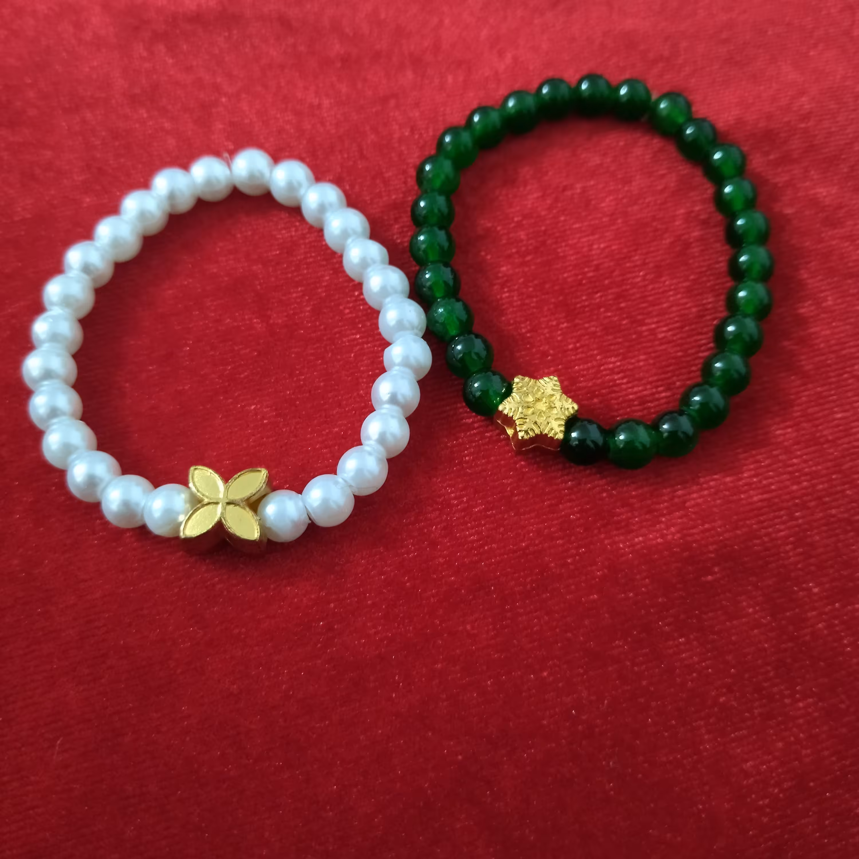 دستبند های مرواریدی (سبز،سفید)