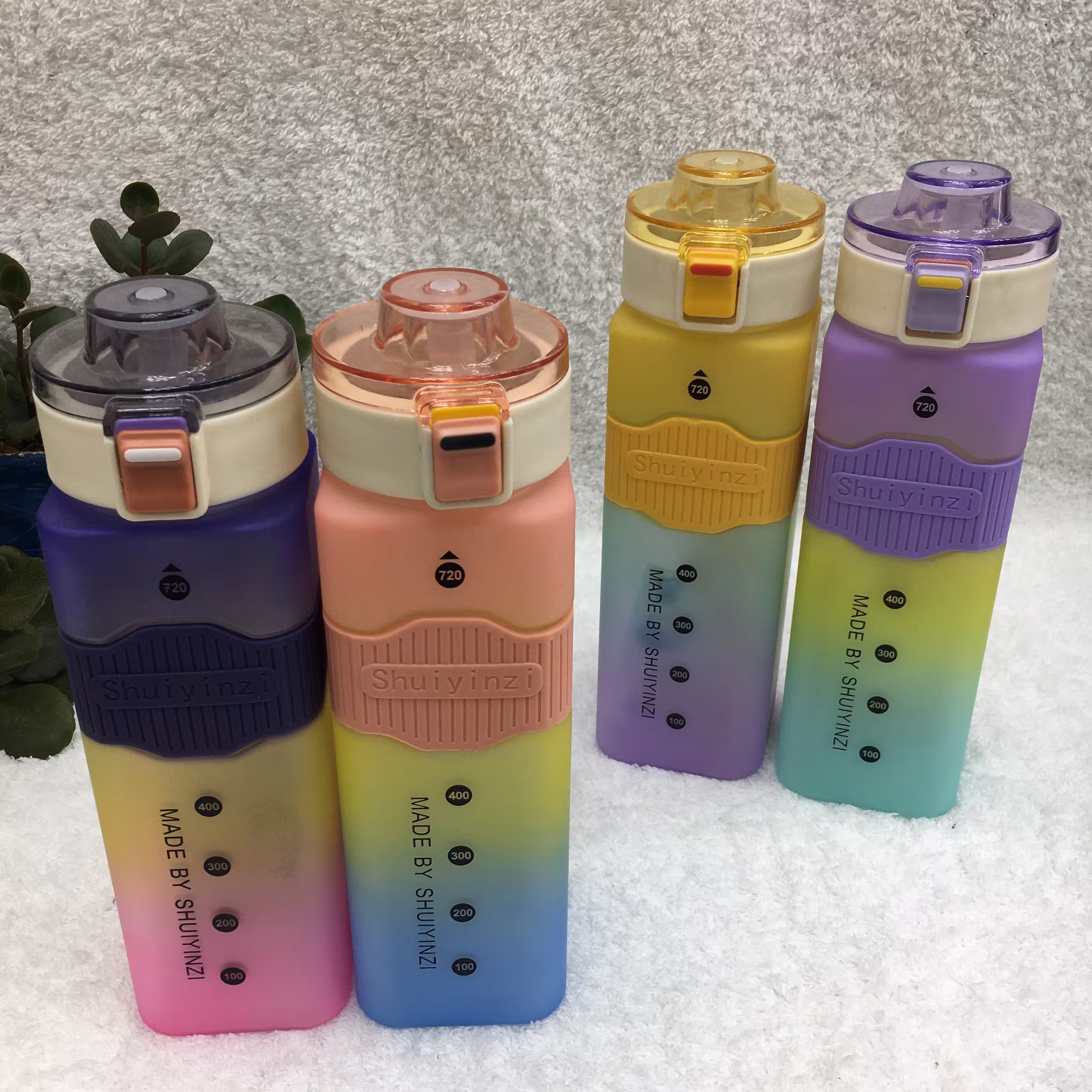 قمقمه پاستیلی دورسیلیکونی حجم 700 میل