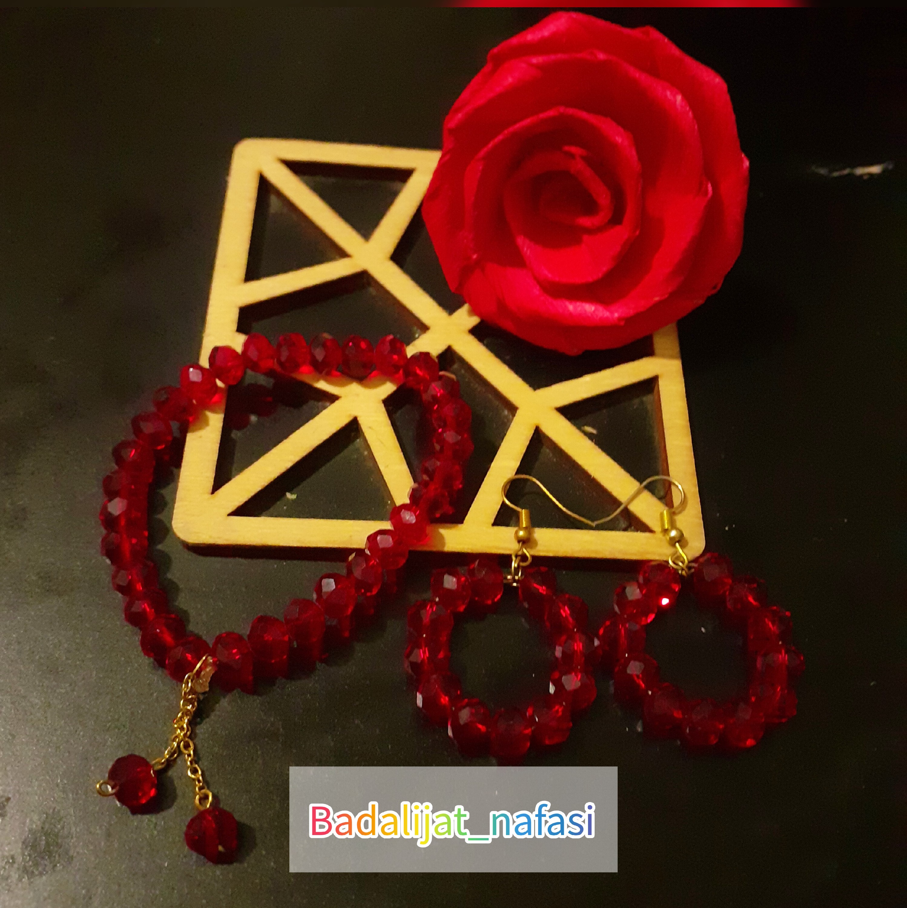 دستبند و گوشواره کریستال