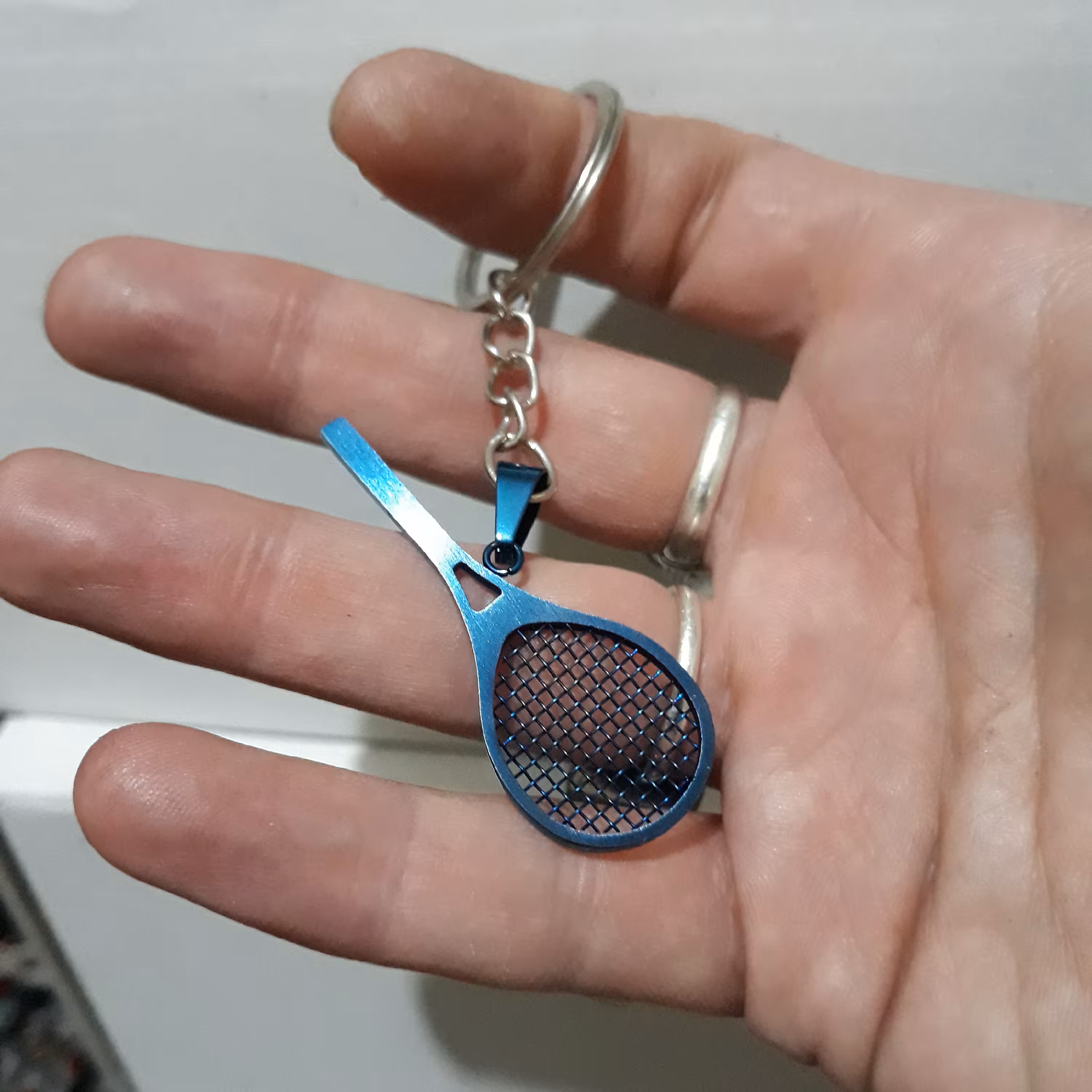 جاکلیدی جاسوئیچی اویز راکت تنیس فلزی تیتانیومی وفوق باکیفیت وزیبا خارجی وکمیاب وکلکسیونی