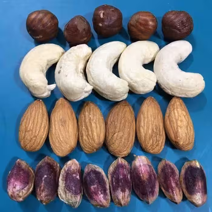 اجیل 4 مغز خام1000 گرم