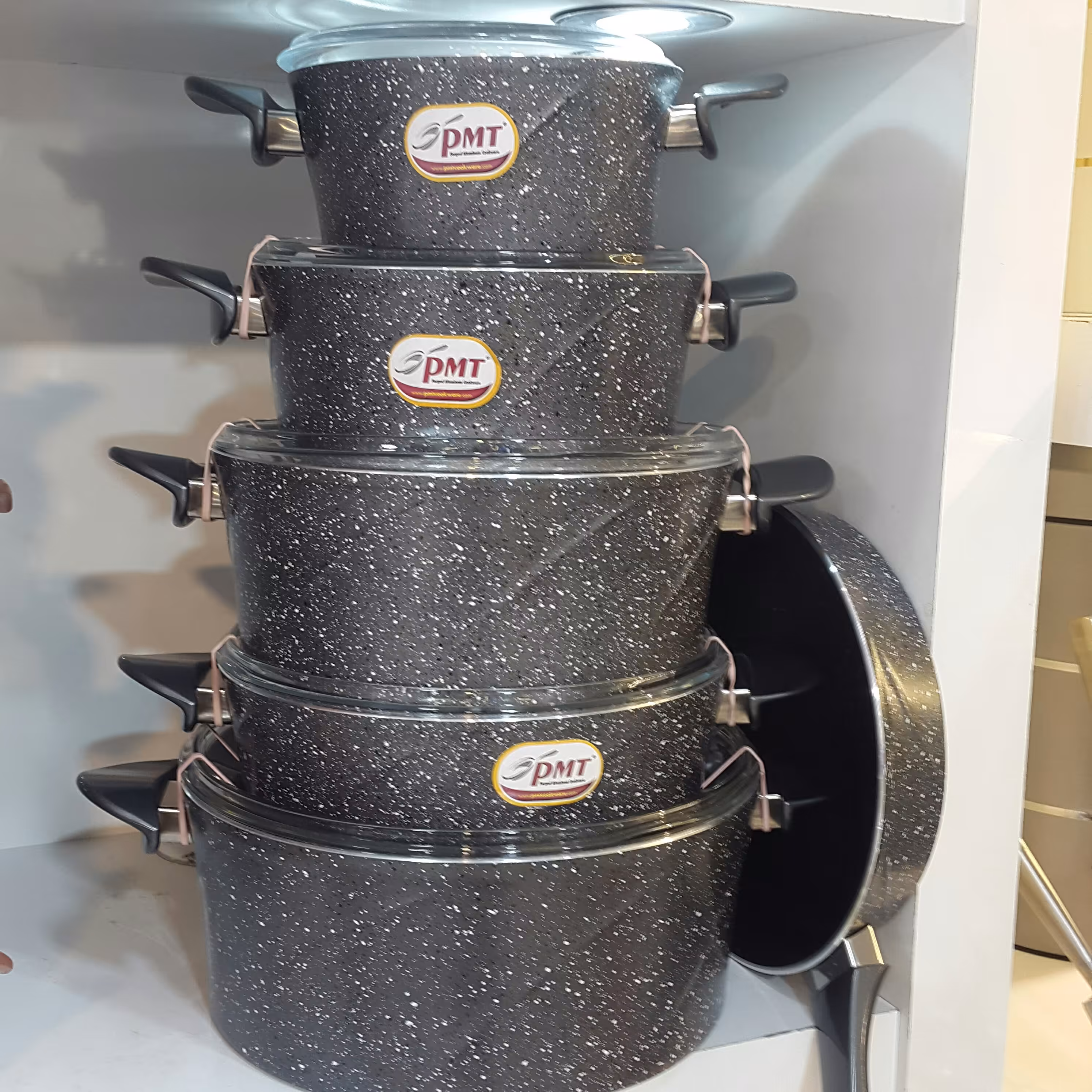 سرویس قابلمه  چدن گرانیتی 11 پارچه PMT رنگ طوسی با درب تمام پیرکس و دسته های باکالیت نسوز ساخت ترکیه