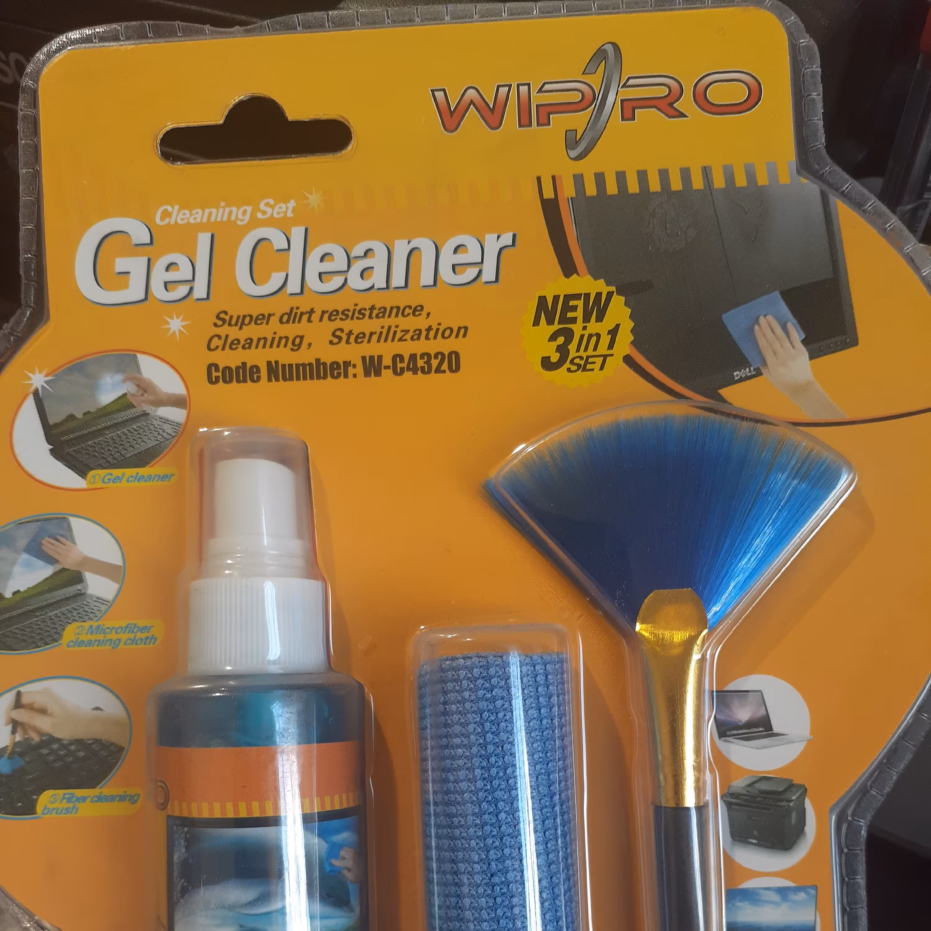 ژل تمیز کننده مانیتور تلویزیون و ...
سه کاره
ژل + دستمال + براش