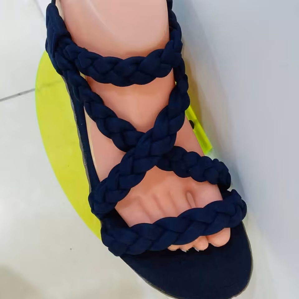 کفش تابستانه