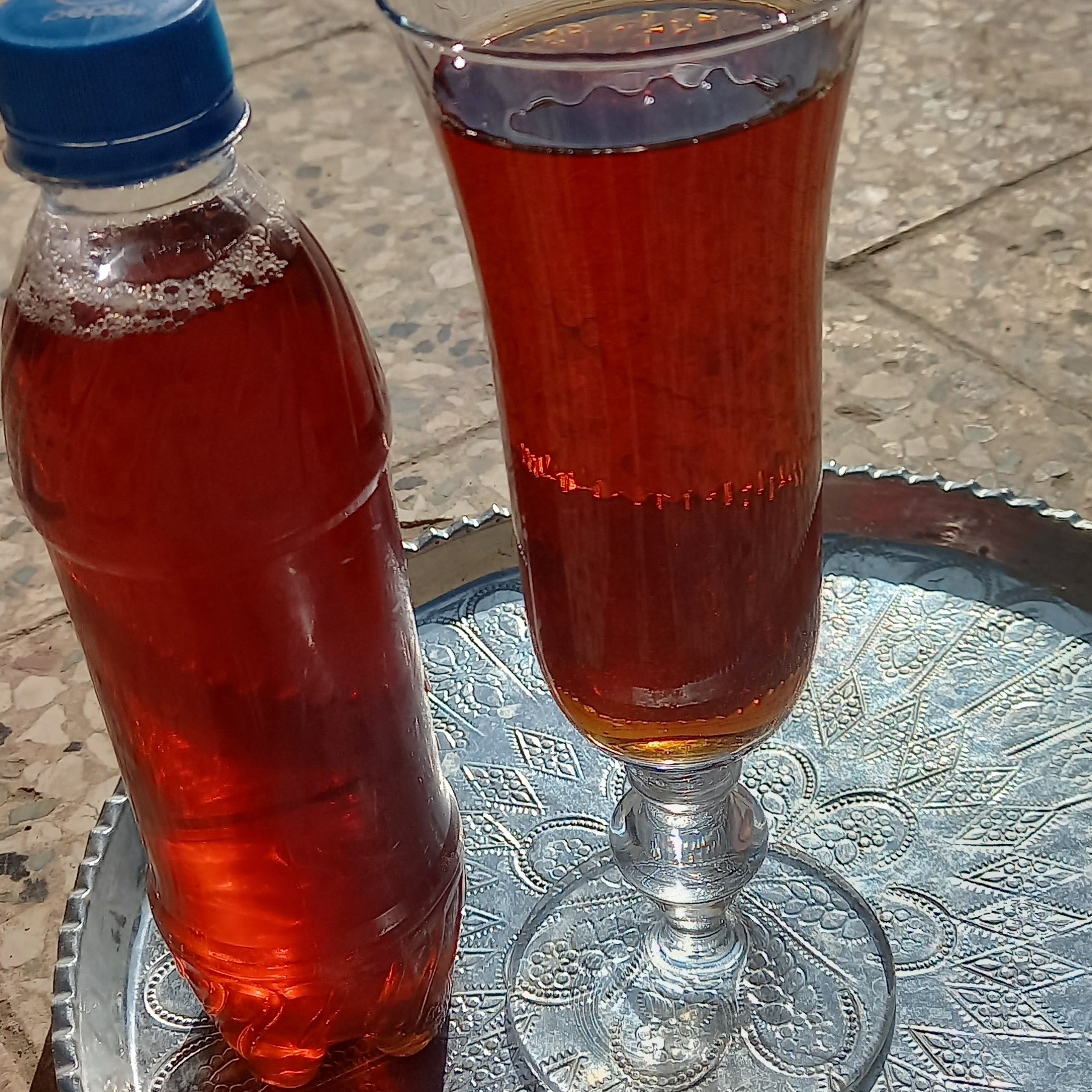 آبغوره عسکری خانگی بدون نمک(یک لیتری) 