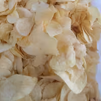 چیپس فله ای  bomba