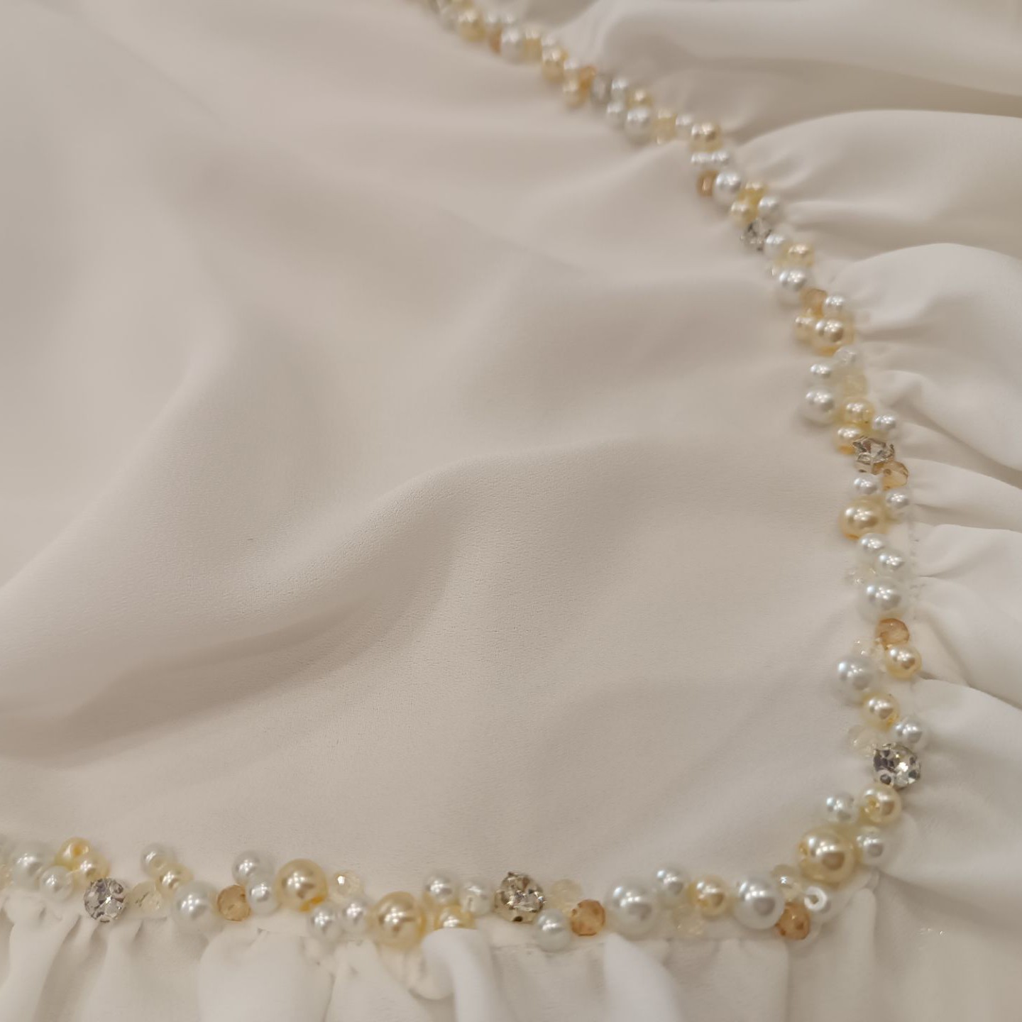 روسری دور چین