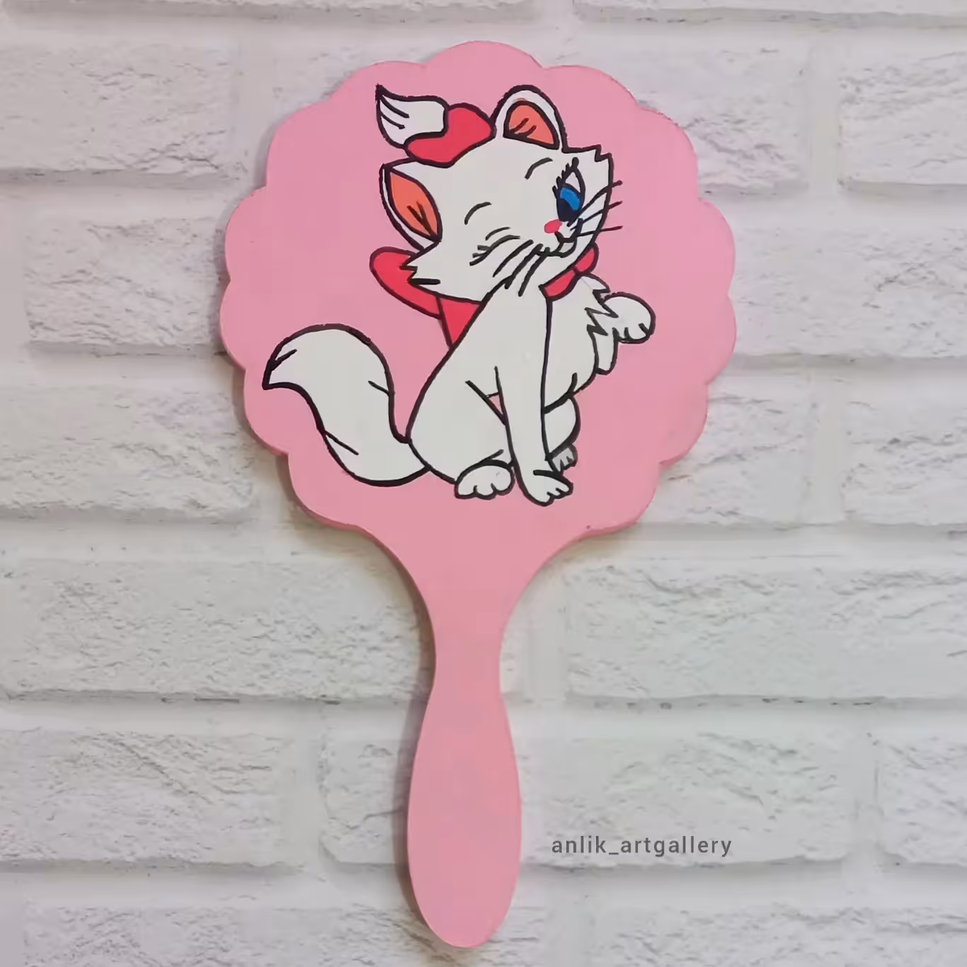 آینه دستی چوبی