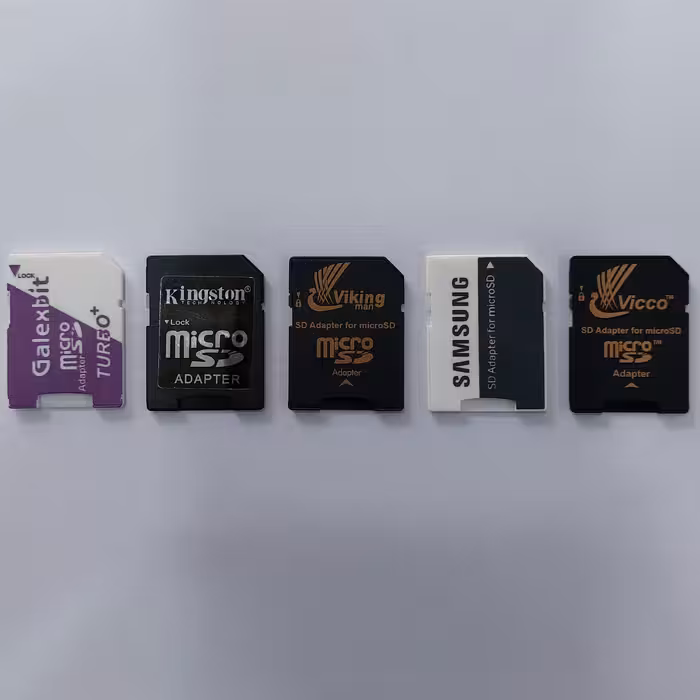 خشاب رم  و کارت حافظه میکرو در رنگ های مختلف