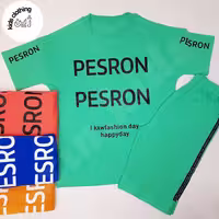 ست تیشرت شلوارک اسپورت راحتی person