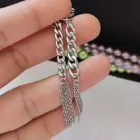 گوشواره نقره آویز با روکش طلاسفید عیار925مناسب استفاده روزانه