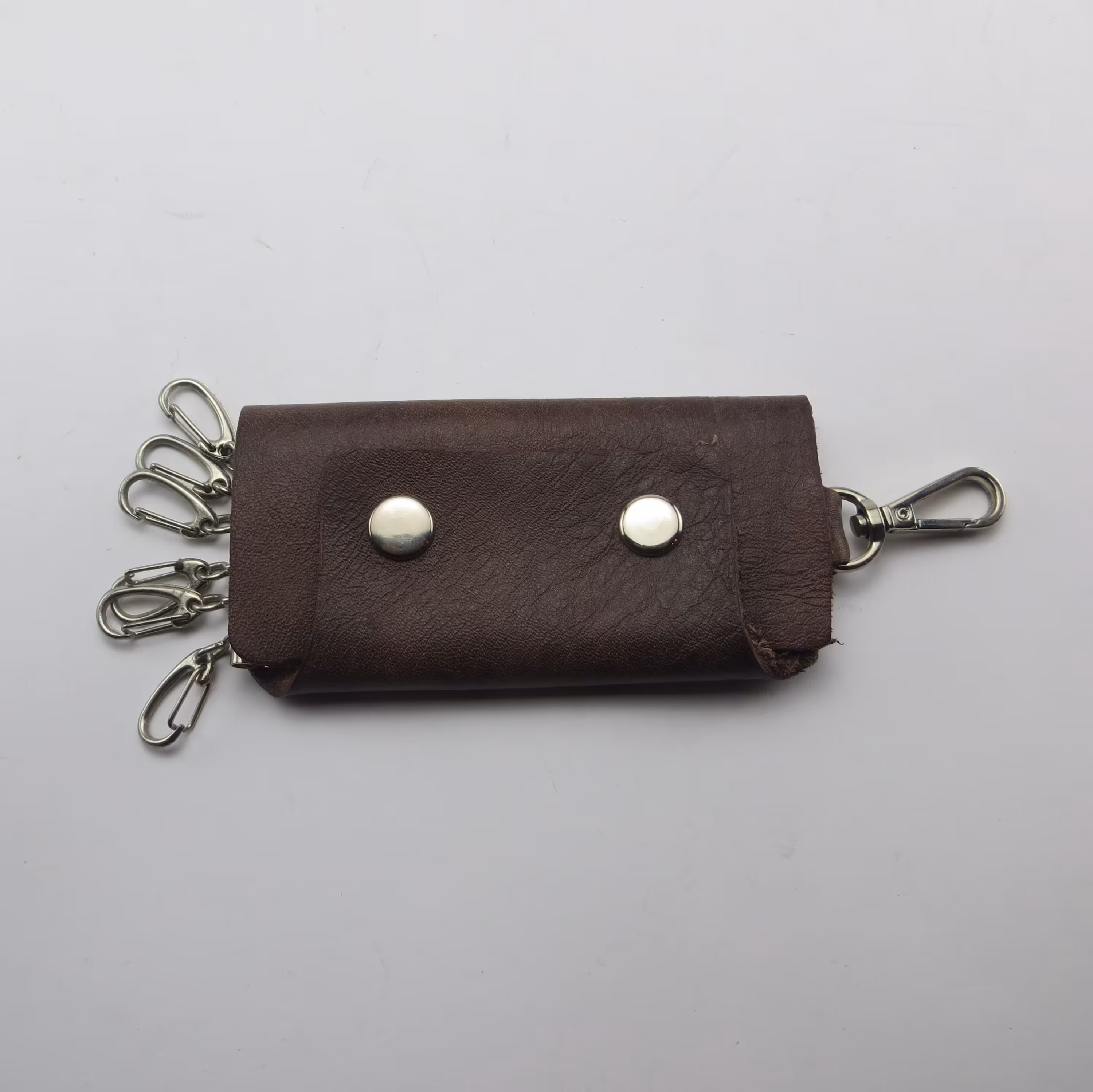 جاسوئچی چرم یلدای همدان