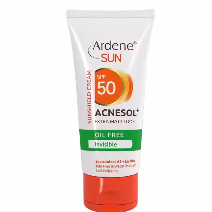 کرم ضد آفتاب آکنه سول پلاس آردن بی رنگ مات کننده و فاقد چربی SPF50