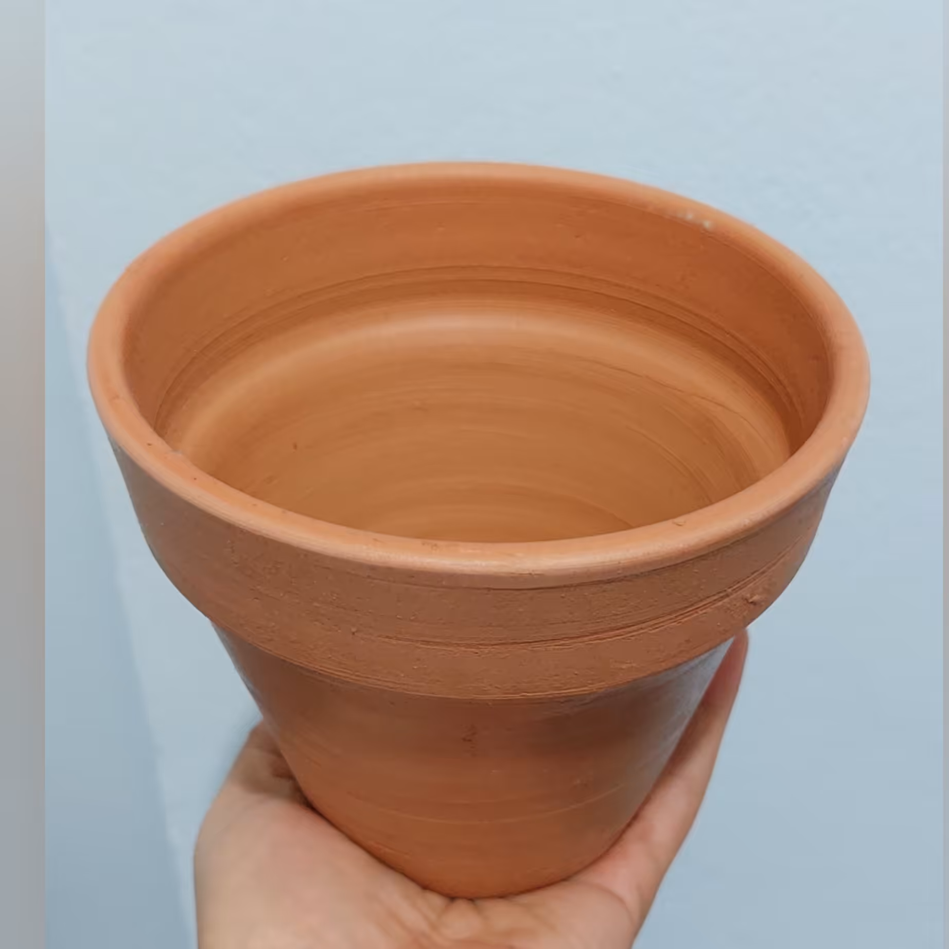 گلدان سفالی اندازه دهانه 13 ارتفاع 12 سانتیمتر (پس کرایه) 