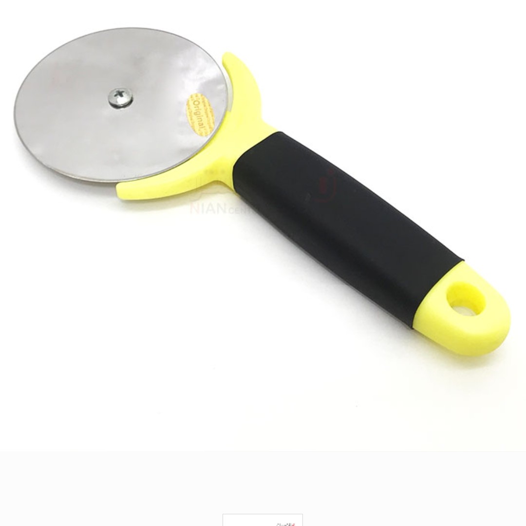 پیتزا بر  تک چرخ با تیغه استیل ضد زنگ دسته رنگی رنگ زرد