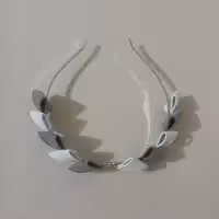 تلسر دخترانه نقره ای سفید در اکسسوری و لوازم جانبی عطائی
