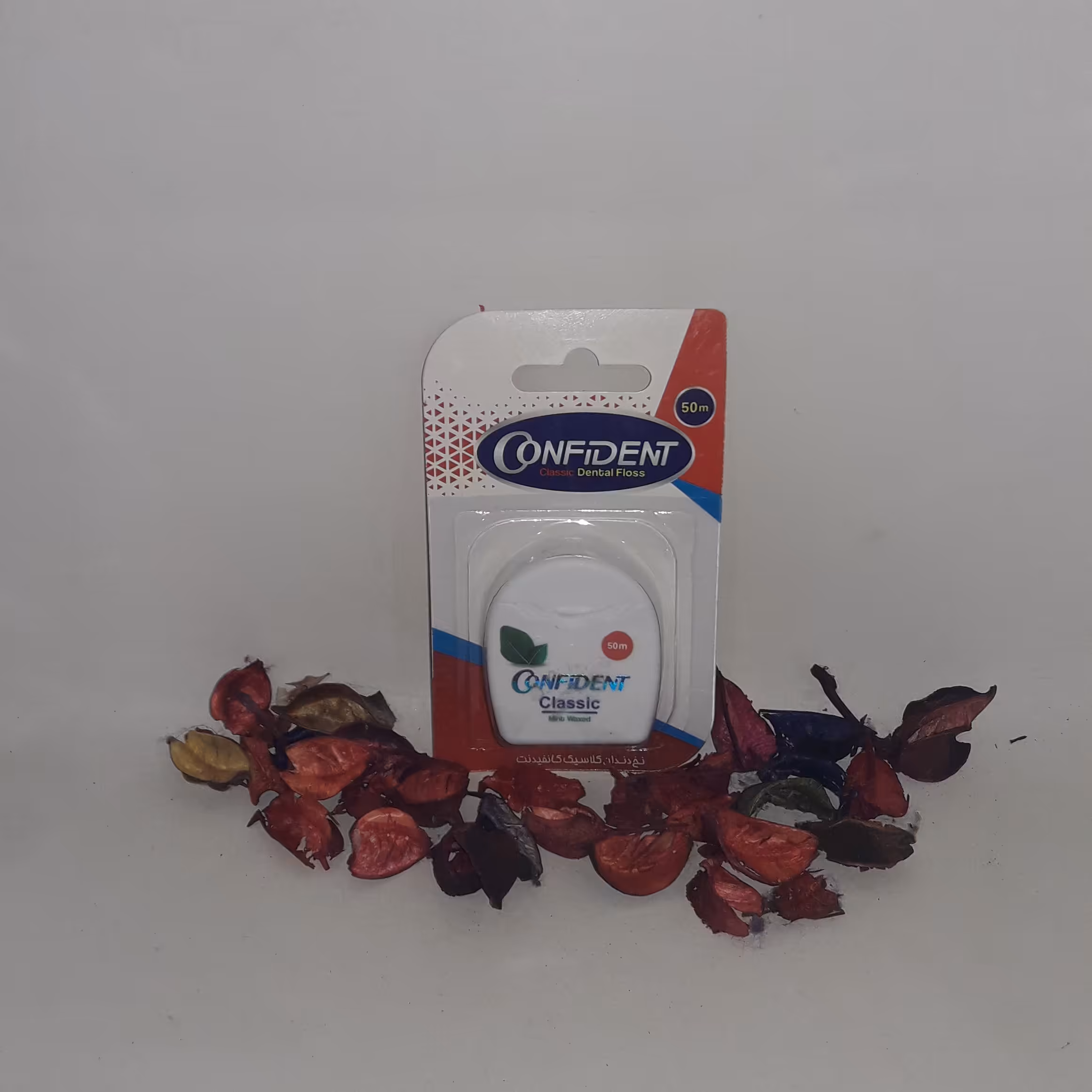 نخ دندان کلاسیک کانفیدنت 50 متری