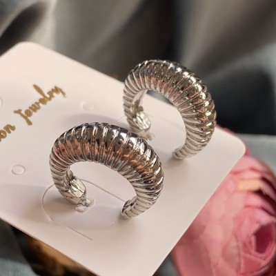 گوشواره جدید دخترانه گوشواره شیک زنانه و دخترانه اکسسوری شیک برای کادو
