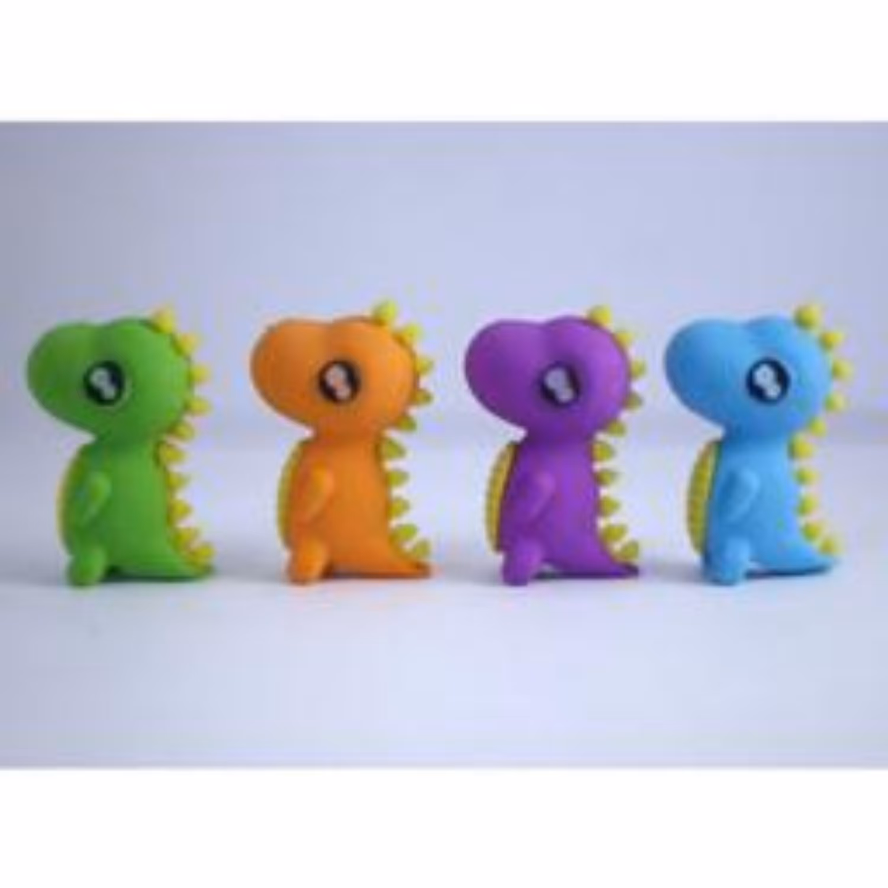 پاک کن فانتزی طرح دایناسور