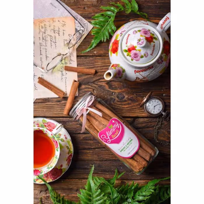 دارچین سیگاری در پاکت